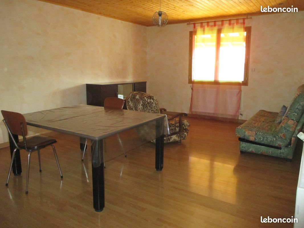 Appartement 4 pièces 80 m² · à La Côte-Saint-André · 80 m² · 600 €/mois