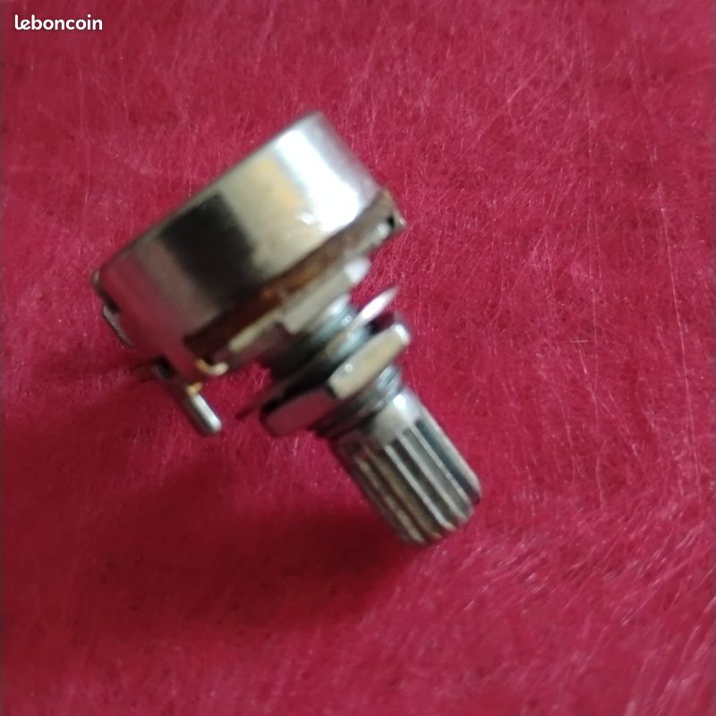 2 Mini Potentiomètres 250k "A ou B" axe Court Guitare ou basse - archtop etc *En Ligne = Dispo (image 6)
