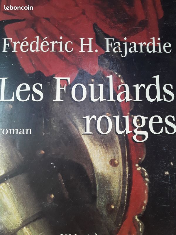 Les foulards rouges (image 1)
