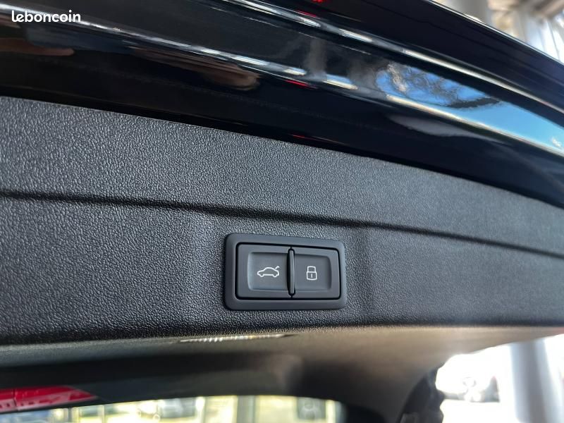 Audi A5 Avant 2.0 e-hybrid 299ch S line quattro S tronic 7 (image 12)