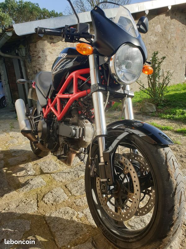 Ducati 695 monster (image 2)