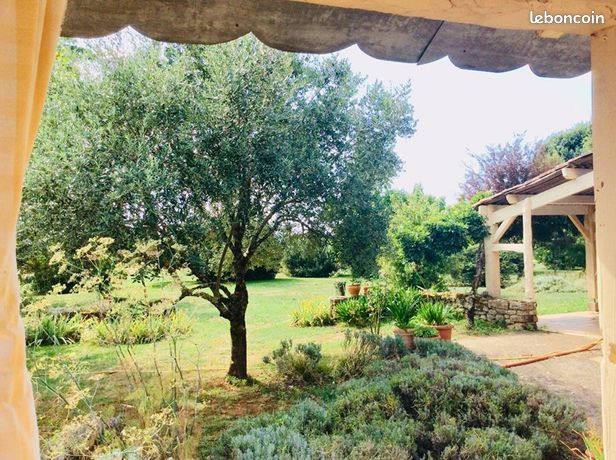 Maison 6 pièces 220 m²