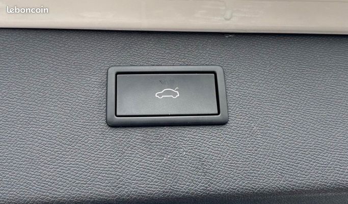 Cupra Formentor VZ 245 HYBRIDE RECHARGEABLE / TOIT OUVRANT VOLANT SUPERSPORT CAMERA DE RECUL COFF... (image 14)