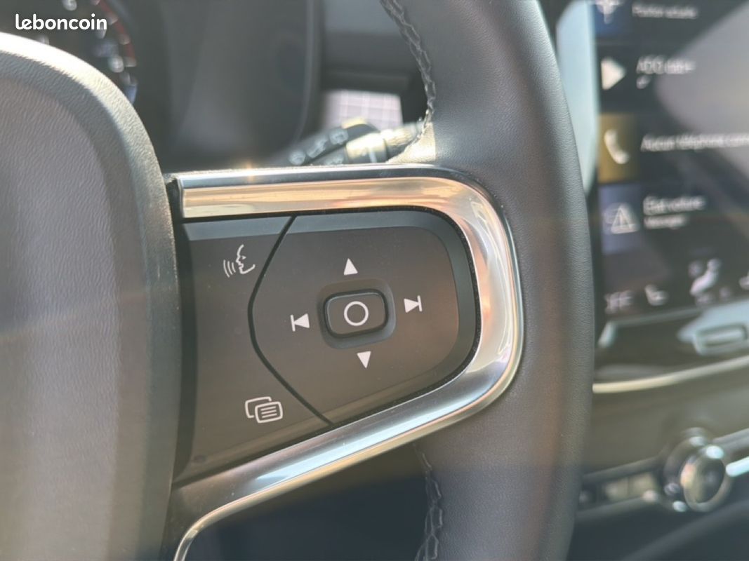 VOLVO XC40 T4 Recharge 129+82 ch DCT7 Plus (image 17)