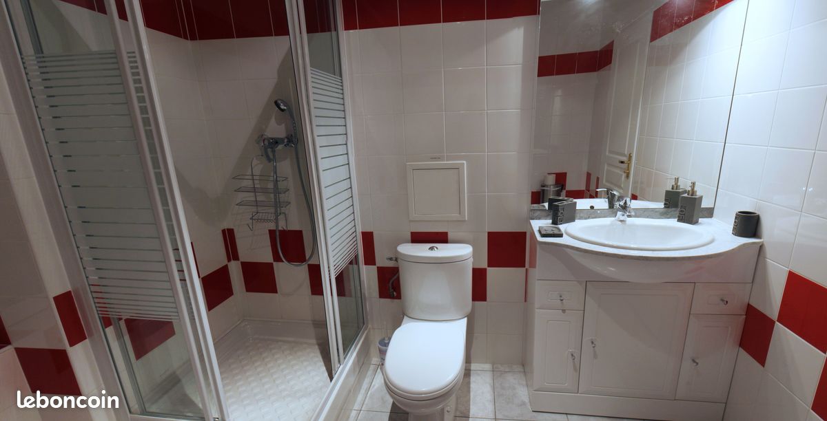 Appartement studio de 35 m² au 1 étage (image 2)