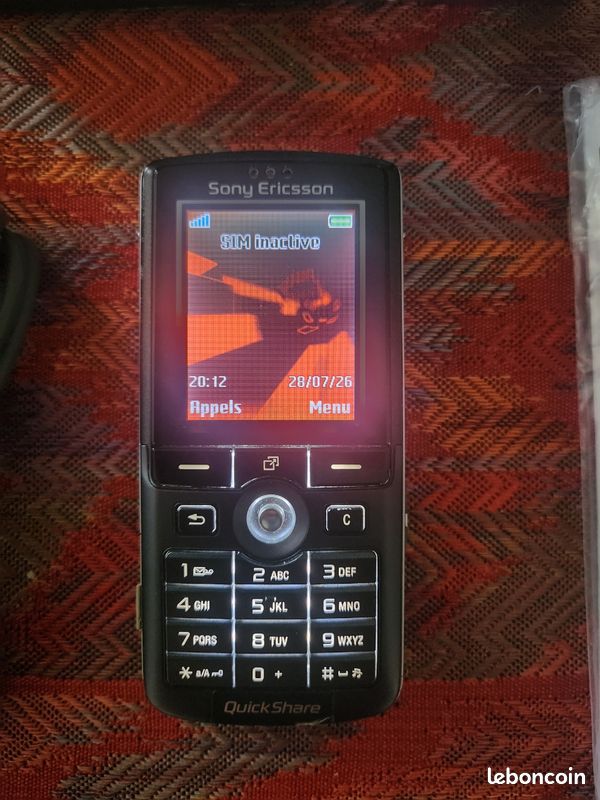Sony Ericsson K750i (RÉSERVÉ) (image 2)