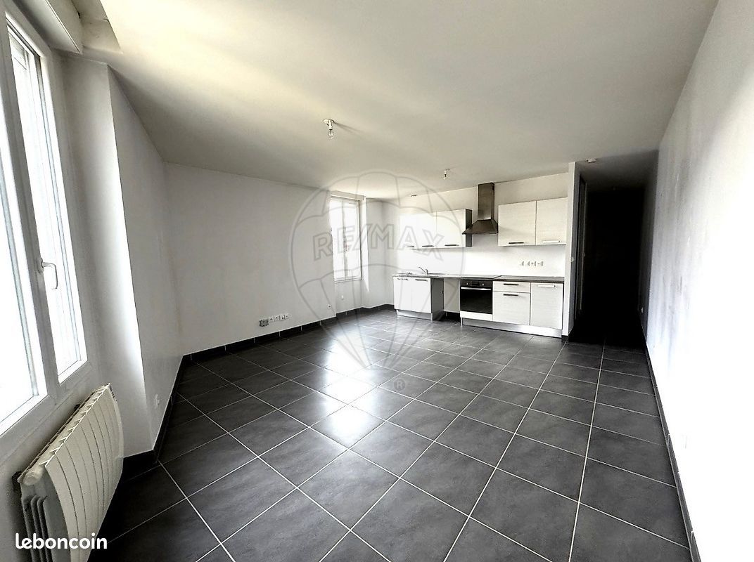 Appartement 2 pièces 48 m² · à Valserhône · 48 m² · 145 000 €