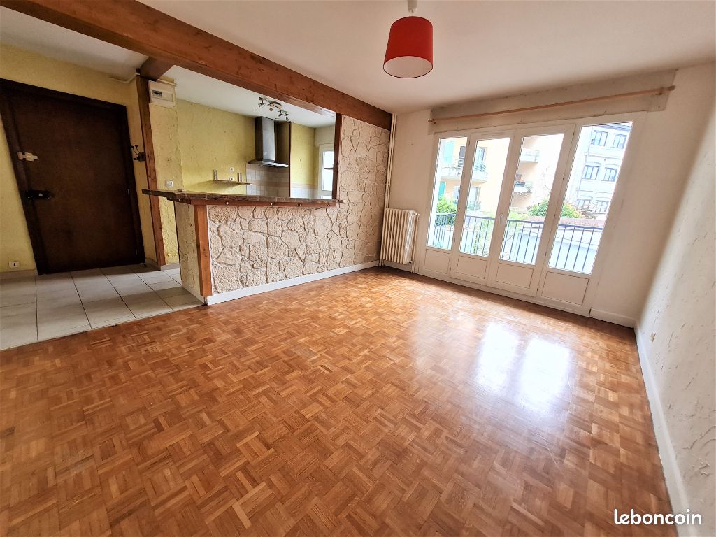 Appartement 3 pièces 66 m² · à Besançon · 66 m² · 870 €