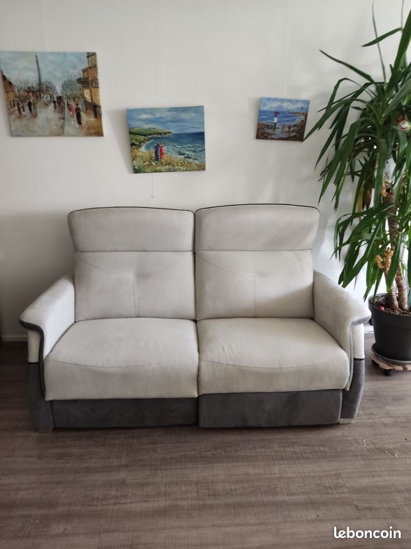 Canape de marque relax Etat neuf Assise ferme (image 2)