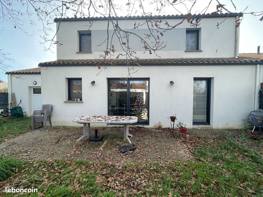 Maison 6 pièces 113 m² · à La Chevrolière · 113 m² · 291 200 €