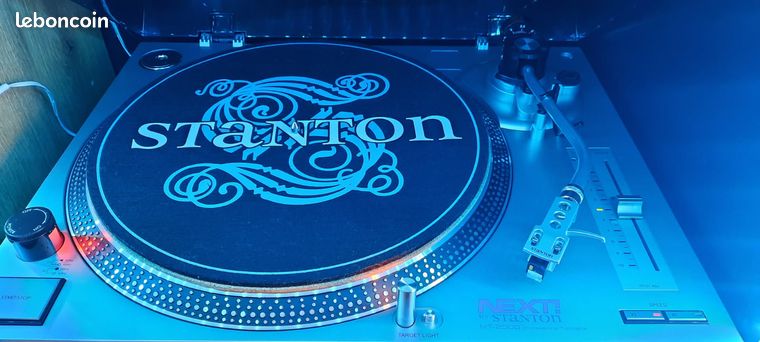 Stanton STR-150 MKII platine vinyle | Bax Music