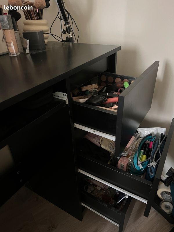 Bureau noir (image 2)