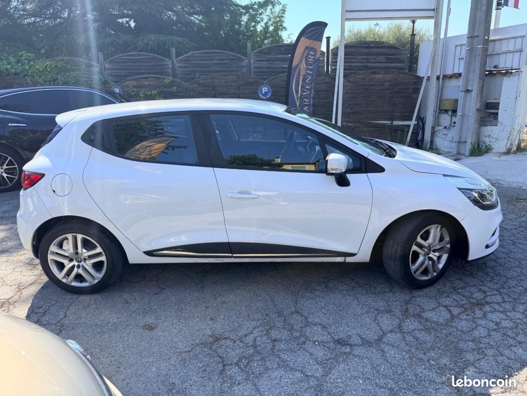 Renault Clio IV BUSINESS dCi 75 Energy (image 7)