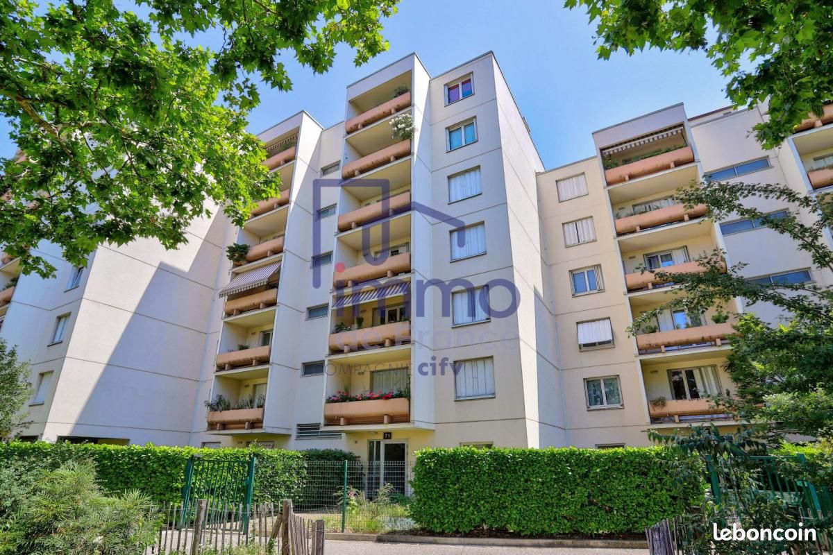 Appartement 4 pièces 83 m² · à Lyon · 83 m² · 237 300 €