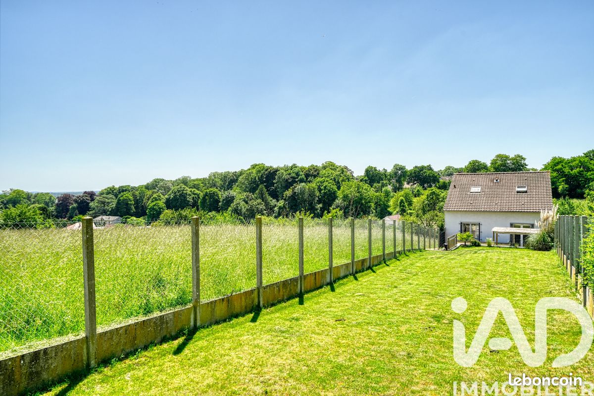 Maison 7 pièces 128 m² · à Hardricourt · 128 m² · 319 000 €