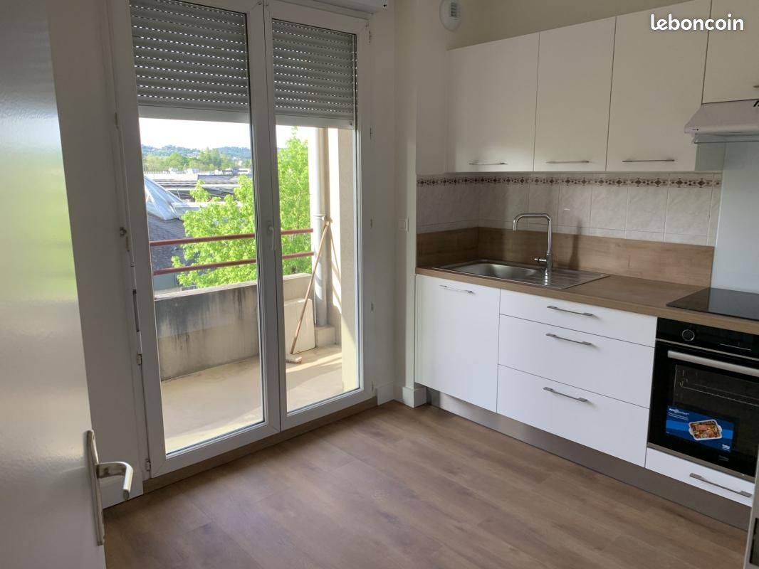 Appartement 2 pièces 50 m² · à Malemort · 50 m² · 570 €/mois