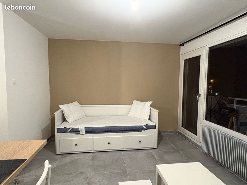 Appartement 1 pièce 25 m² · à Collonges-sous-Salève · 25 m² · 850 €/mois
