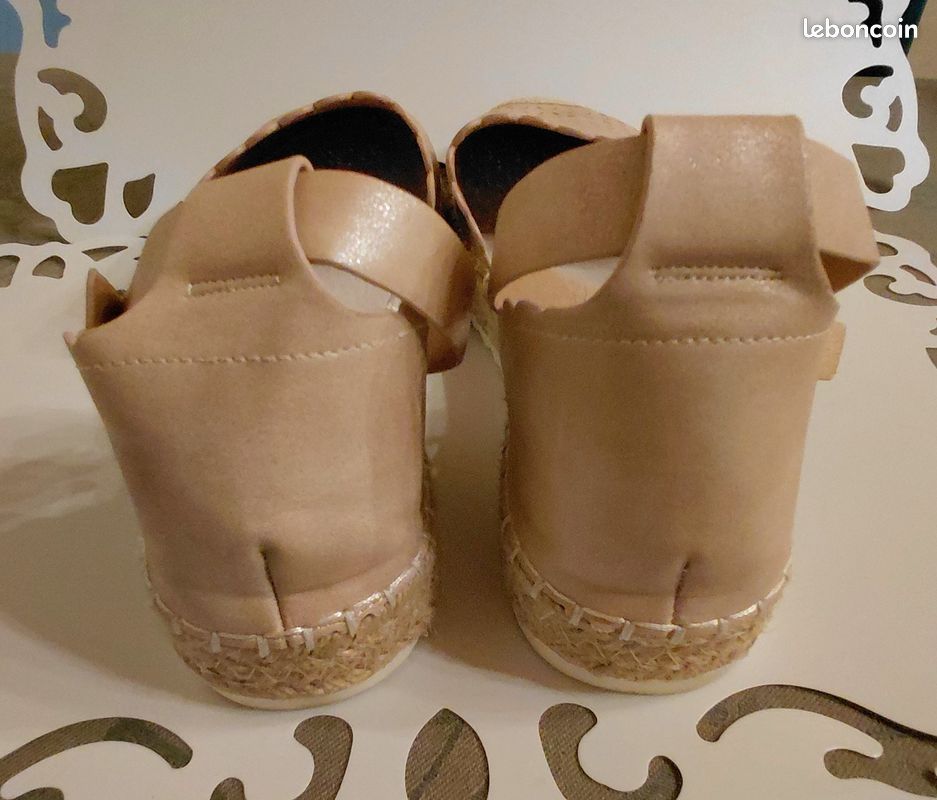 Espadrilles neuves (image 6)
