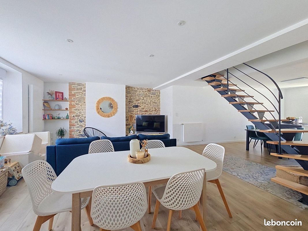 Maison 5 pièces 94 m² · à La Tessoualle · 94 m² · 192 000 €