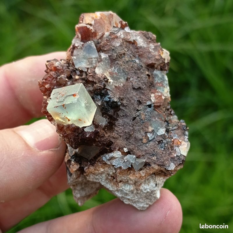 Pierre Brute Fluorine Verte-bleue AAA - 7.29 Carats, Taille émeraude Carrée, Naturelle Non Traitée