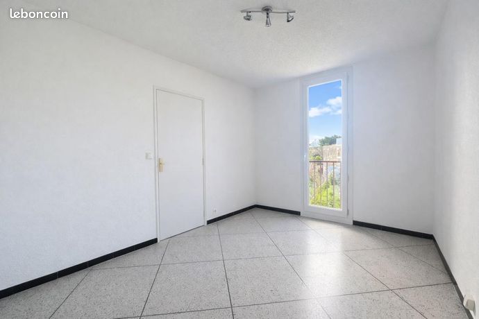 Appartement 4 pièces 79 m² — 6