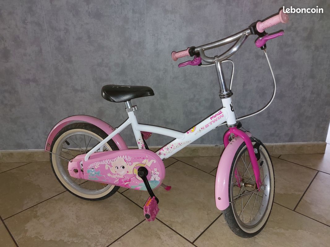 Vélo B'twin 16 pouces fille (image 1)
