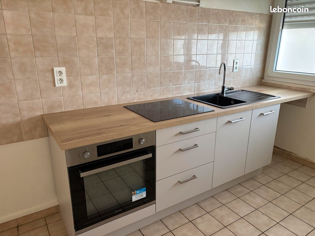 Appartement 4 pièces 77 m² · à Cognac · 77 m² · 78 000 €