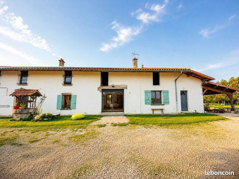 Maison 6 pièces 150 m² · à Dommartin-lès-Cuiseaux · 150 m² · 220 000 €