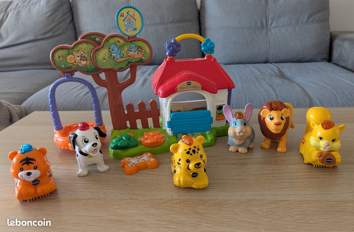 Lot jouets d'éveil bébé (image 1)