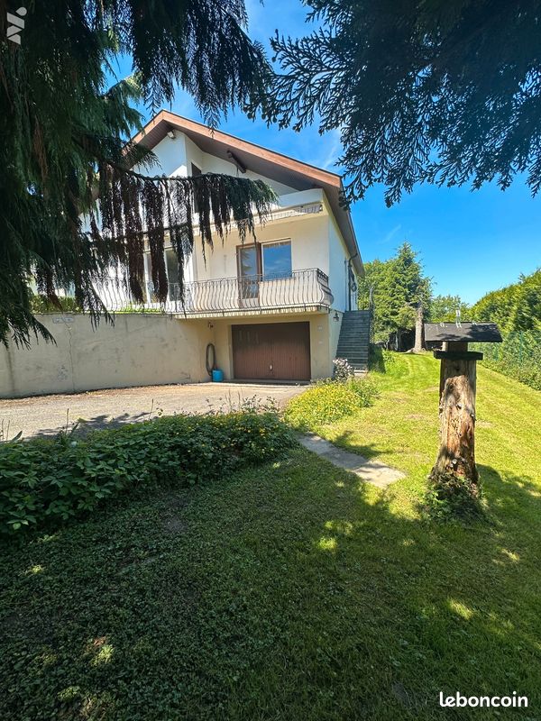 Maison 4 pièces 112 m² · à Folgensbourg · 112 m² · 299 980 €