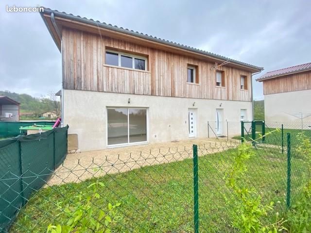 Appartement 3 pièces 71 m² · à Saint-Vérand · 71 m² · 802 €/mois