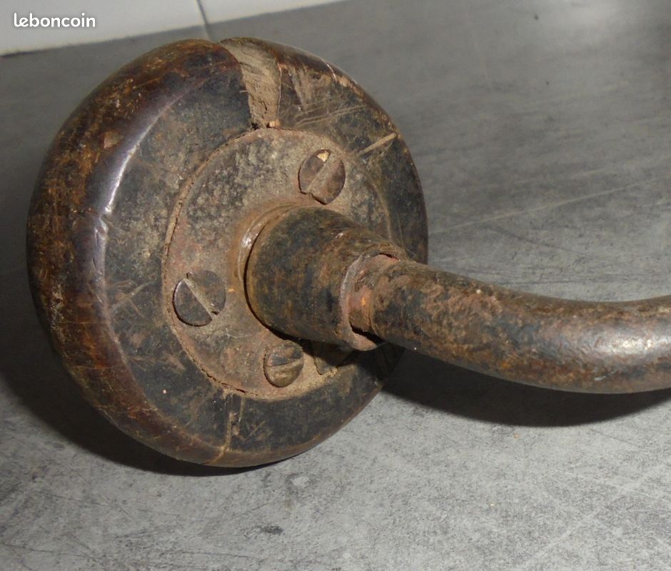 ANCIEN VILEBREQUIN CHIGNOLE PERCEUSE À MAIN MANUELLE OUTIL A