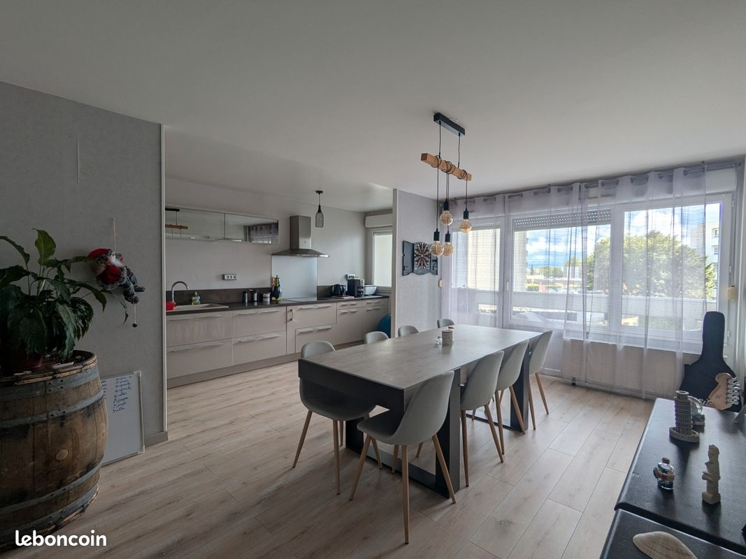 Appartement 3 pièces 78 m² · à Reims · 78 m² · 110 000 €