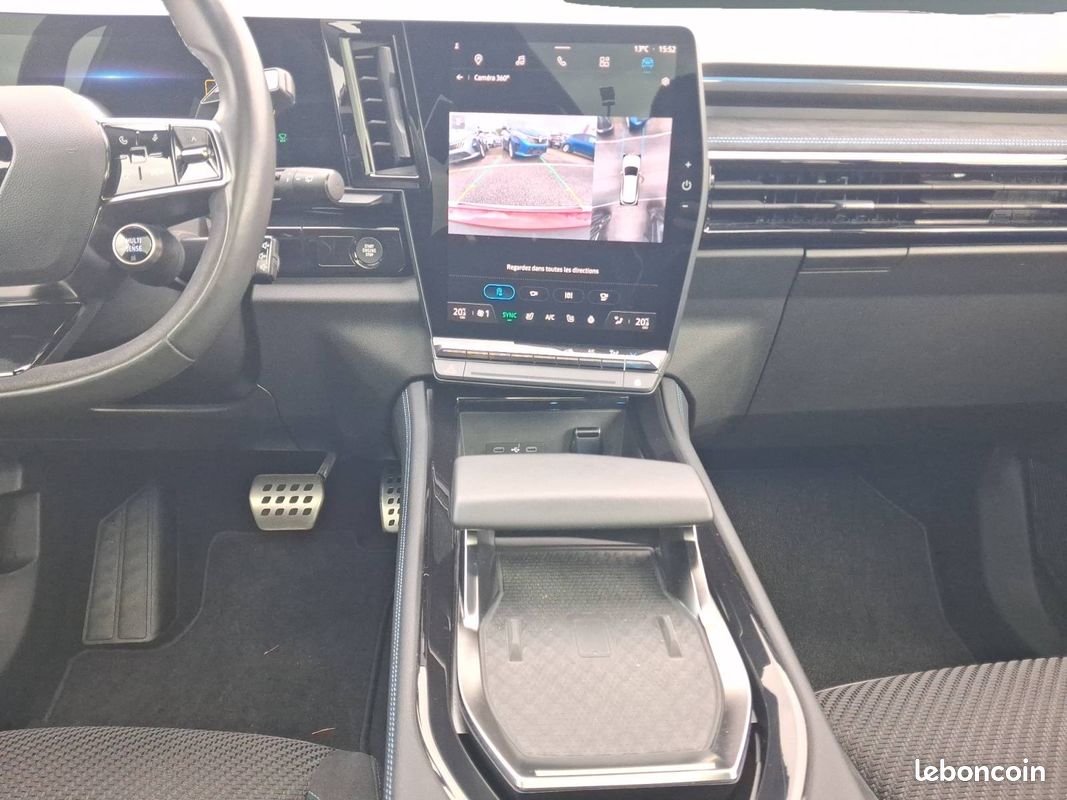 RENAULT Austral E-Tech hybrid 200 Iconic esprit Alpine (image 11)