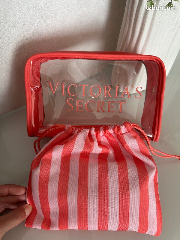 Trousse victoria secret Accessoires Bagagerie