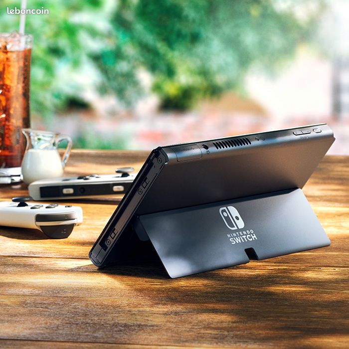 Nintendo Switch OLED – État quasi-neuf (image 5)