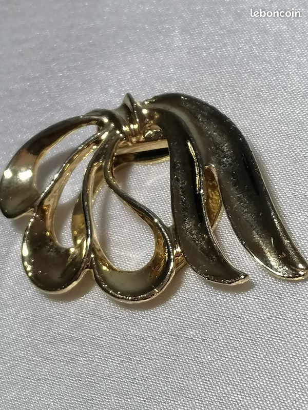 Broche Pince à Foulard En Métal Doré Style Art Nouveau - Occasion