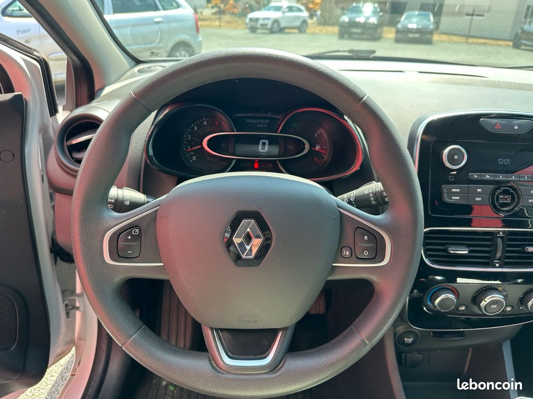 Renault CLIO IV 1.5 DCI 75 CH SOCIÉTÉ - GARANTIE 12 MOIS (image 16)