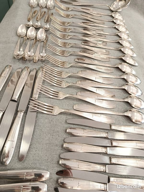 Ménagère Empire en métal argenté - 36 pièces/12 personnes