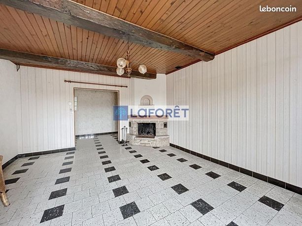 https://img.leboncoin.fr/api/v1/lbcpb1/images/31/1e/63/311e63ee95d2049703faae3fb802ed62bbc7222e.jpg?rule=ad-image