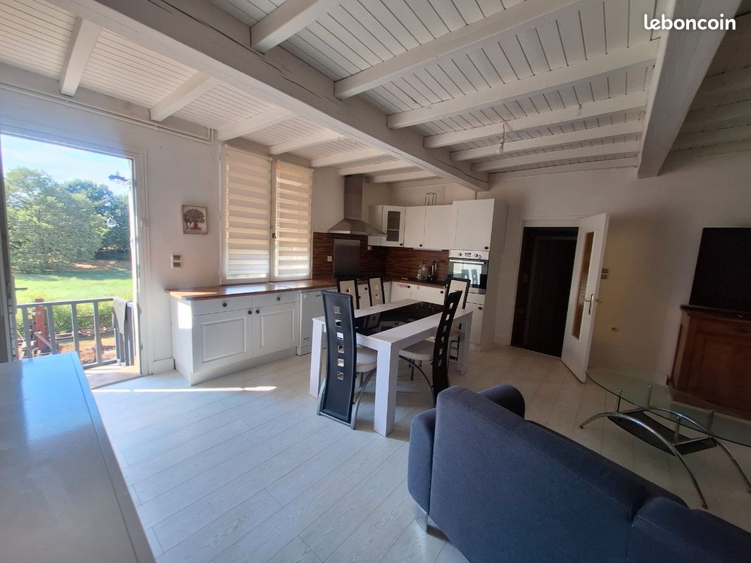 Appartement 7 pièces 150 m² · à Montauban · 150 m² · 750 €