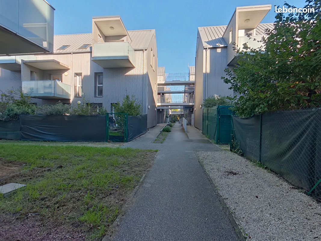 Appartement 2 pièces 41 m² · à Saint-Pierre-des-Corps · 41 m² · 120 000 €