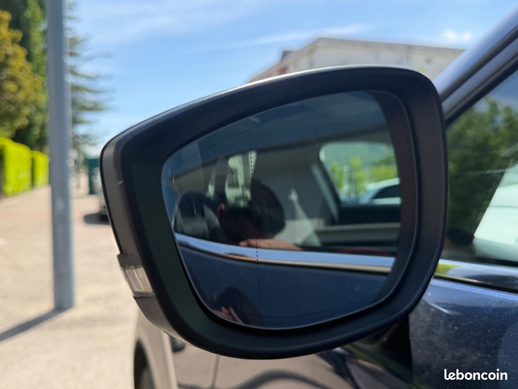 MAZDA CX-30 2.0L SKYACTIV-X M Hybrid 180 ch 4x2 BVA6 Exclusive / Camèra 360 / Toit ouvrant / Bose (image 24)