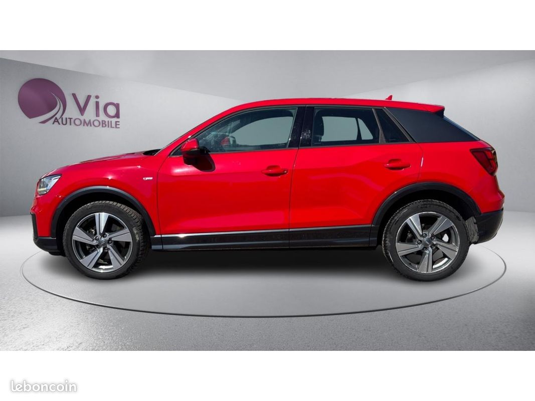 AUDI Q2 1.4 TFSI ESSENCE 150 BVA S Line - CAMERA DE RECUL / SIEGES CHAUFFANTS / BLUETOOTH (image 5)