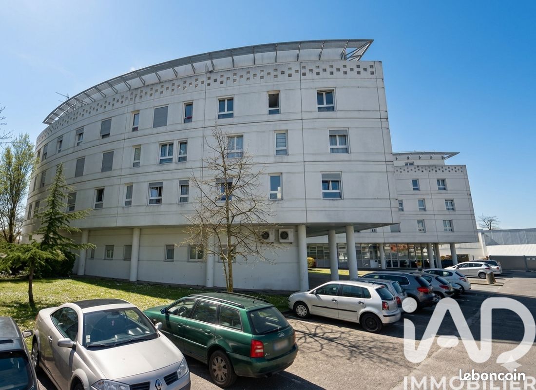 Appartement 3 pièces 64 m² · à Pessac · 64 m² · 148 500 €