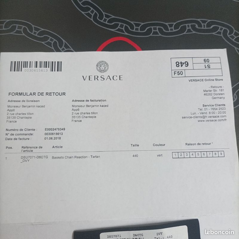 Versace chain react (image 9)