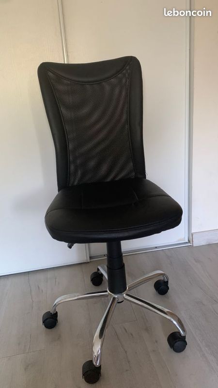 Bureau et chaise (image 5)