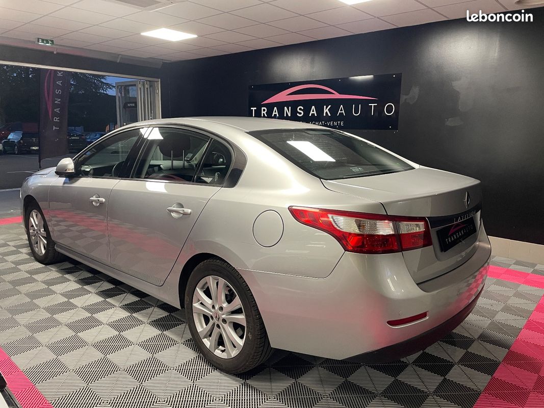 RENAULT LATITUDE BUSINESS dCi 150 FAP Business (image 2)