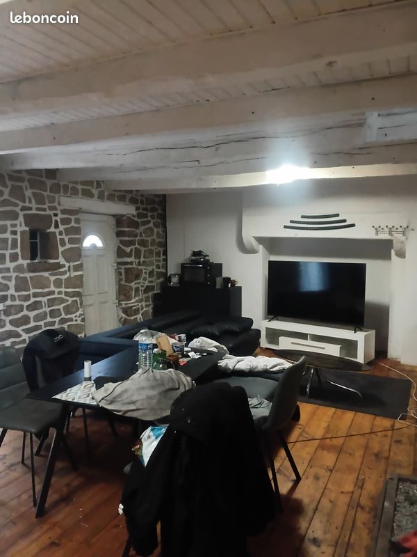 Maison 2 pièces 70 m² · à Lanvénégen · 70 m² · 100 000 €