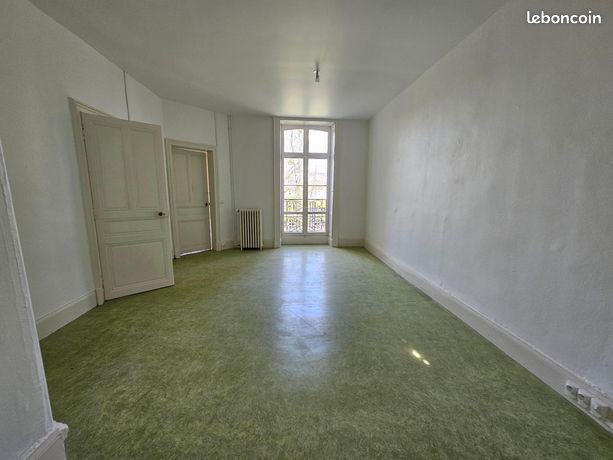 Villa 11 pièces 233 m² — 5
